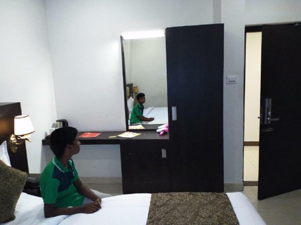 Saravanaa Residency Madurai Exteriér fotografie